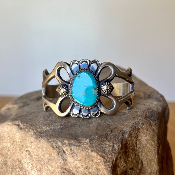Vintage Navajo Sterling Silver Turquoise Bracelet Cuff Martha Cayatineto #1 - Picture 4 of 16